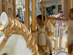 -宁波杉井奥特莱斯广场