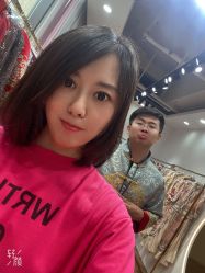 点击看大图 -曼青婚纱礼服馆