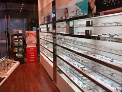 -LensCrafters亮视点·OAKLEY精选(静安嘉里中心店)