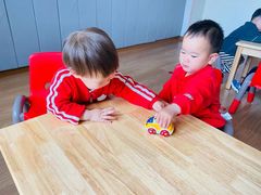 -MuaKids Garden