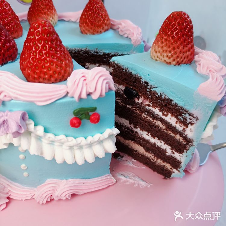 烟火向星辰 所愿皆成真💜🍀🎂