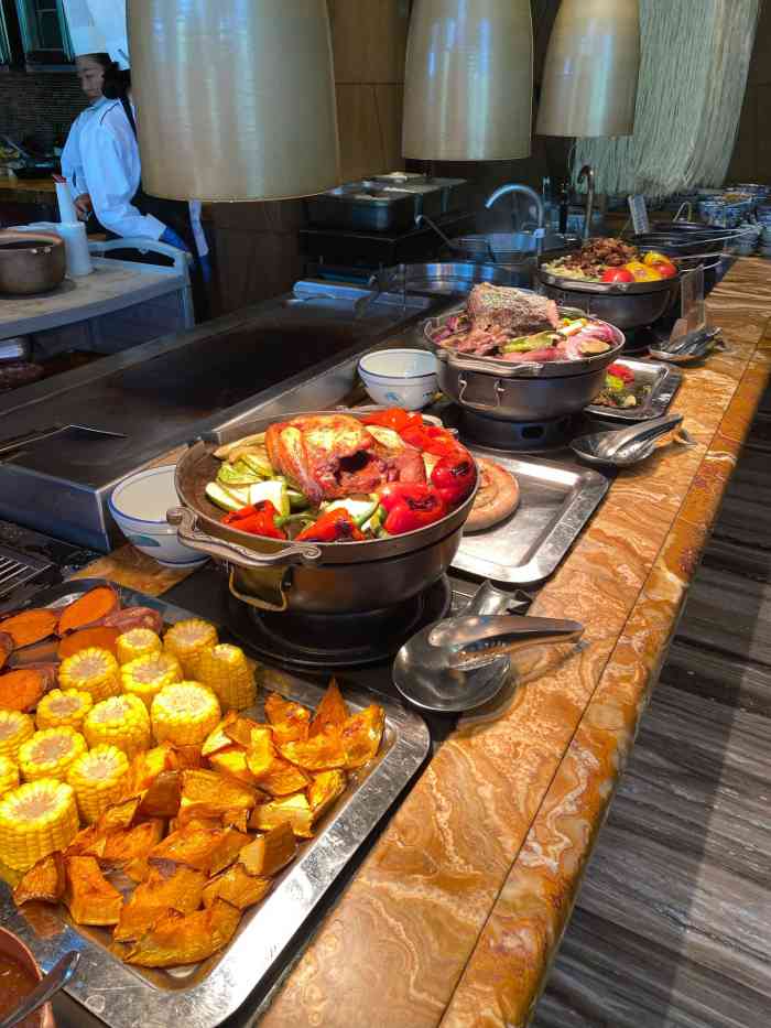 万达瑞华酒店美食汇全日自助餐厅