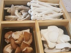 -烹然四季椰子鸡火锅(团结湖总店)