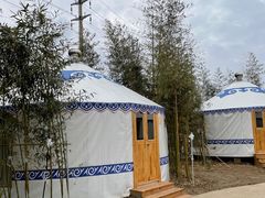 -前小桔亲子创意农场·草莓采摘·露营烧烤