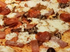 -JINNS锦时 steak&pizza(浸信会礼拜堂旧址店)
