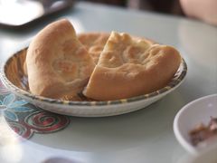 -伊宁伊香酥油奶茶馆