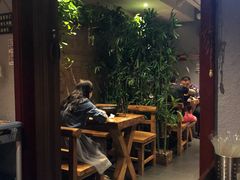 大堂-万记麻辣烫国展总店