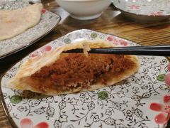 阿拉善驼肉馅饼-格日勒阿妈蒙古厨房(大召店)