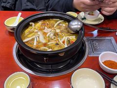 -菌之家·专业纯野生菌火锅·特色炒菌