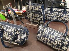 赛特奥特莱斯&nbsp;044-COACH蔻驰(赛特奥特莱斯店)