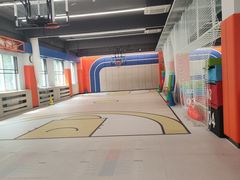 -悦动体能篮球羽毛球网球(三里河店)