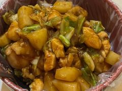 咖喱鸡肉烧饭-胖哥料理(兴义里店)