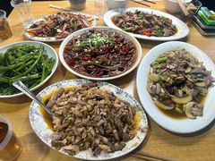 -九九牛肉馆(南山路店)