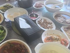 -山里人家土菜馆(茅山店)