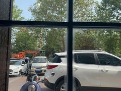 -小小河边鱼(天润城店)