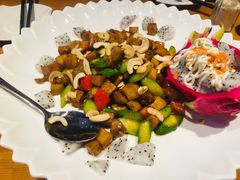 香果献佛（火龙果一品杏林）-莲池荟素食馆·12年老字号(光孝寺店)