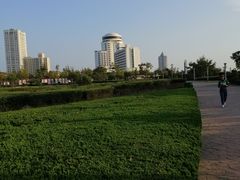 -汇泉广场