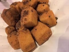 黑松露脆皮豆腐粒-桂满陇·杭州饭店(清河万象店)