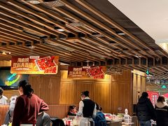 -海底捞火锅鲜切牛肉主题店(长寿路店)