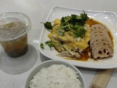-甘掌门·化州驰名牛杂粉(越秀店)