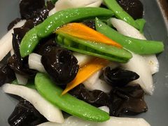 甜豆云耳炒山药-鹿港小镇(金虹桥国际中心店)