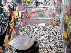 -不可思议减压馆·解压博物馆·摔碗发泄·团建定制