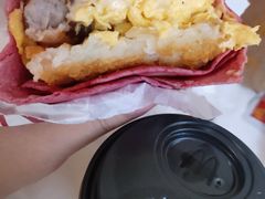 德式图林根香肠早安营养卷-麦当劳(天塔道店)