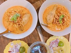 -Ongtong Khaosoi Ari Branch