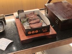 -一沙一城·岩烤牛扒(深圳首店)