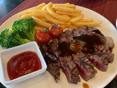 -WOLFGANG PUCK KITCHEN & BAR(迪士尼小镇店)