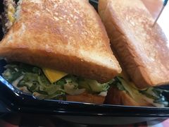 -The Habit Burger Grill 哈比特汉堡(复兴soho店)