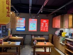 -怪噜范·老贵阳街头名小吃(鸿通城店)