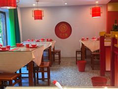 -花小蟹·无锡菜·大闸蟹主题餐厅·评弹表演(南长街店)