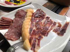 西班牙伊比利亚火腿配风干肠-Mezomd曼索蒂西班牙餐厅(广粤店)