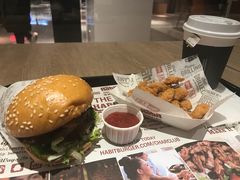 -The Habit Burger Grill 哈比特汉堡(复兴soho店)
