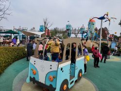 -季高兔窝窝亲子园(上海薰衣草公园店)