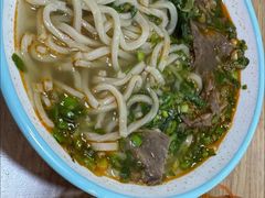 -淮南牛肉汤米线
