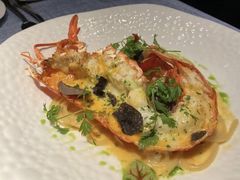 -弦月窗LUNETTE BY AMANDA(复兴路店)