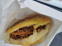 现烤脆皮肉夹馍-秦和居(大唐时代店)