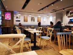 用餐区-满记甜品(巴黎春天宝山店)