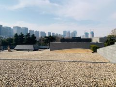 -侵华日军南京大屠杀遇难同胞纪念馆-停车场