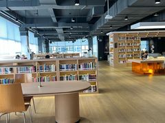 -南山图书馆(常兴路店)