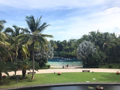 -三亚湾海居铂尔曼度假酒店