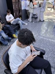 -藤野造型专业烫染接发