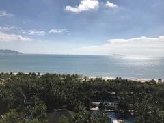 -三亚湾海居铂尔曼度假酒店
