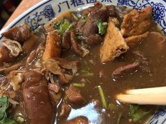 -六爷门框百年卤煮