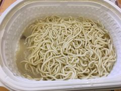 -全家便利店(虹桥路四店)