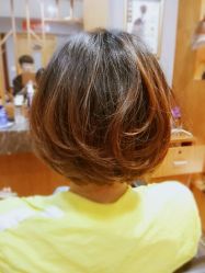 蛋卷发-水灵珑美容造型中心