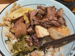 -狮头牌卤味研究所·卤味饭(花城汇南区店)