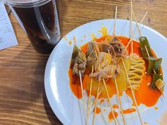 钵钵鸡-丁丁猫重庆小面(徐州路店)